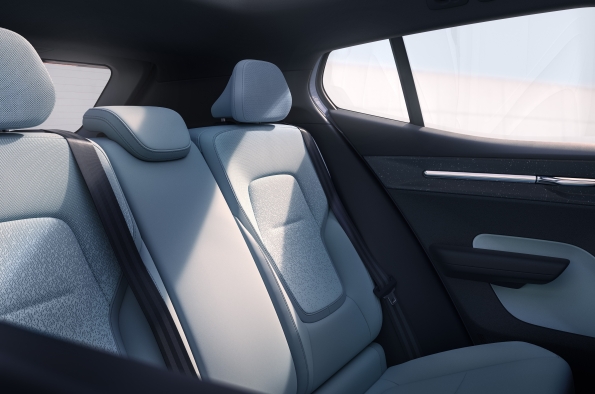 PEQUEÑO PERO PODEROSO: ¡SALUDA AL EX30 , EL SUV COMPACTO TOTALMENTE ELÉCTRICO DE VOLVO! 14 c5409c3f c7b9 a750 adac 2a2f4274ce47